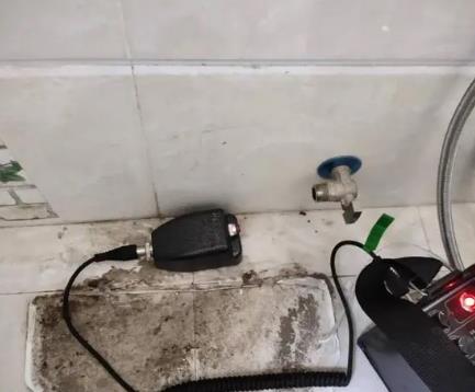 海门屋顶漏水维修公司分享下卫生间漏水的危害及解决方法